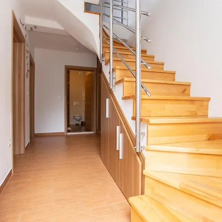 Seaview Apartman